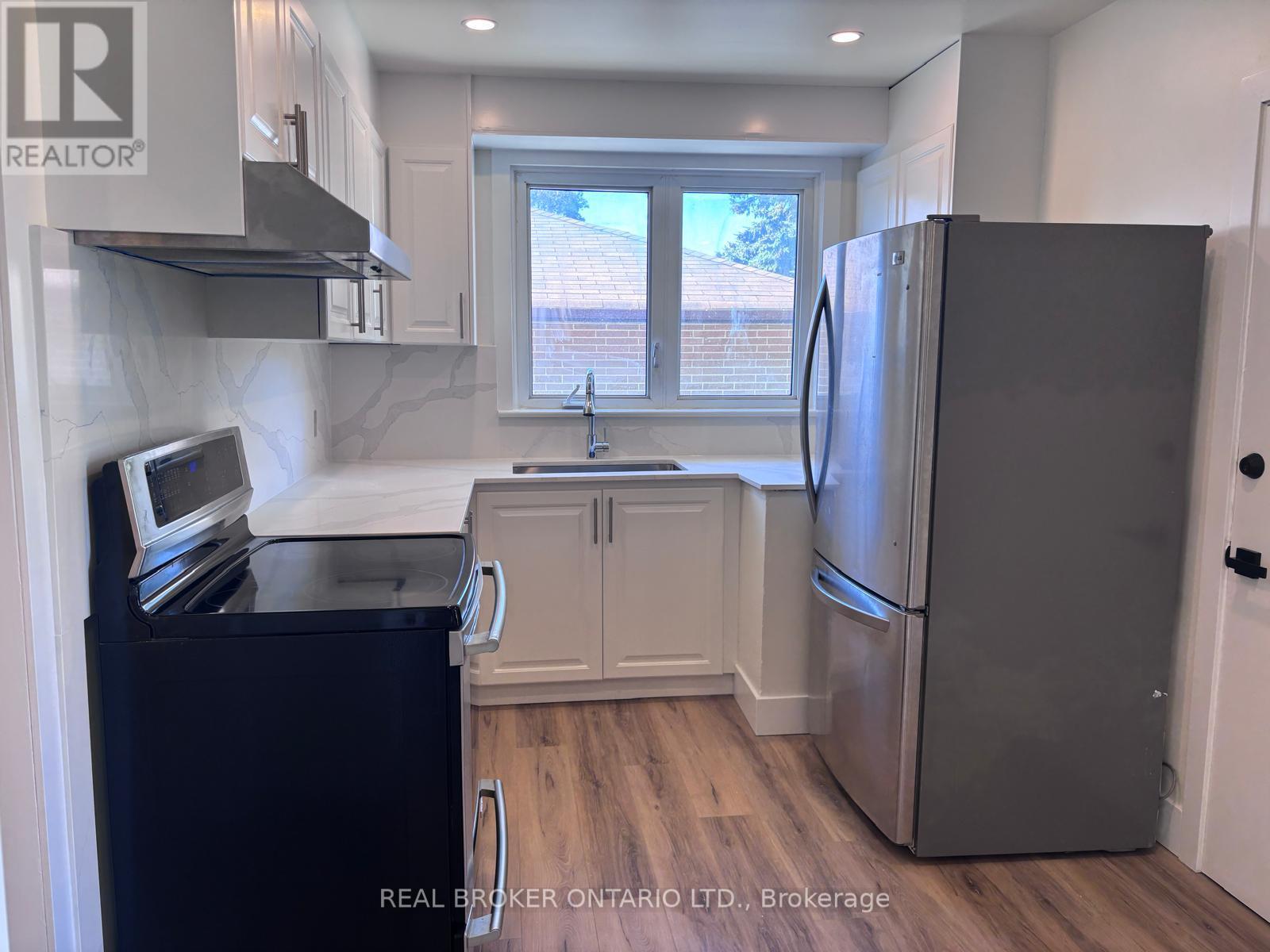 Main - 767 Gaspe Avenue, Oshawa, Ontario  L1J 1C8 - Photo 6 - E12441488