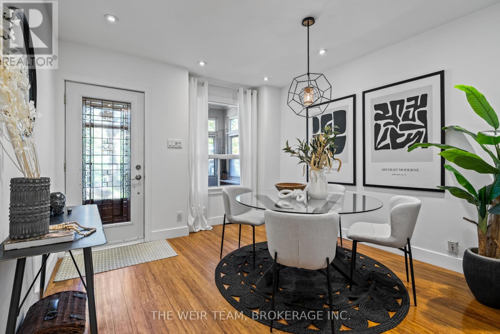 612 Woodbine Avenue, Toronto, Ontario  M4E 2J1 - Photo 4 - E12441505