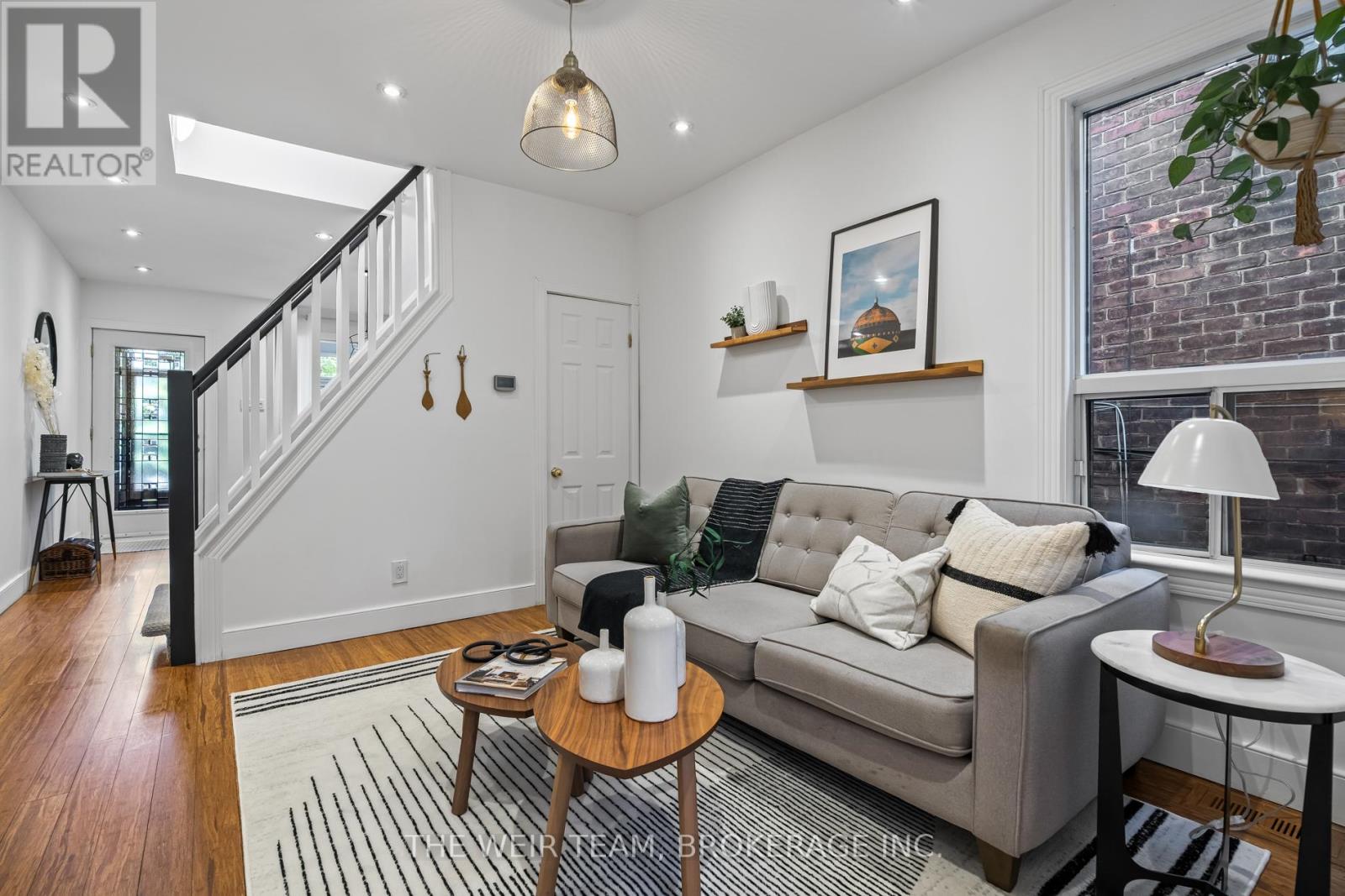 612 Woodbine Avenue, Toronto, Ontario  M4E 2J1 - Photo 8 - E12441505