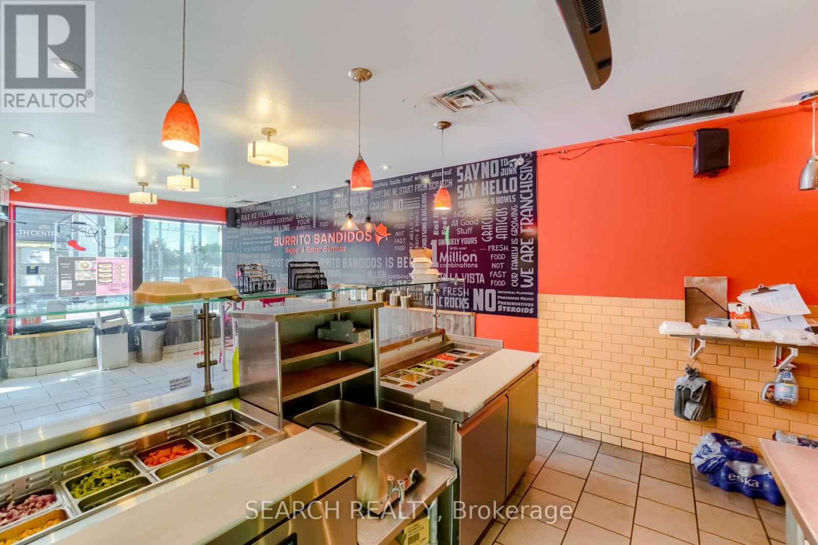 1614 Queen Street E, Toronto (Woodbine Corridor), Ontario  M4L 1G3 - Photo 8 - E12441520