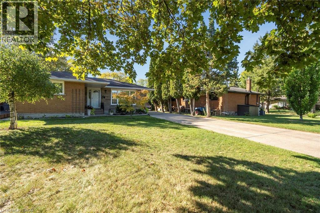 8 Bermuda Drive, St. Catharines, Ontario  L2M 4E6 - Photo 3 - 40775324