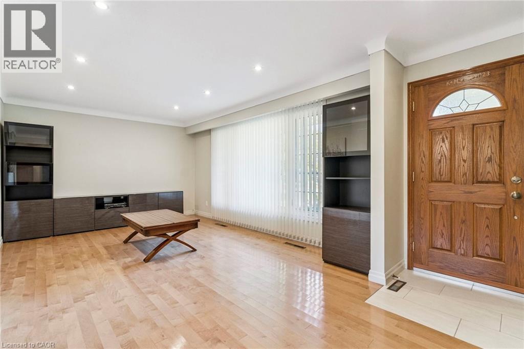 8 Bermuda Drive, St. Catharines, Ontario  L2M 4E6 - Photo 7 - 40775324