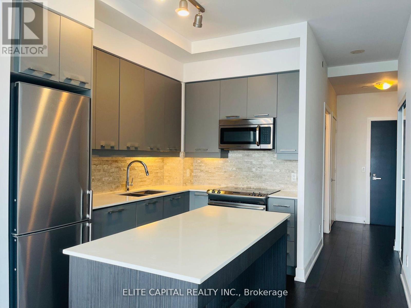 346 - 9471 Yonge Street, Richmond Hill, Ontario  L4C 0Z5 - Photo 2 - N12441498