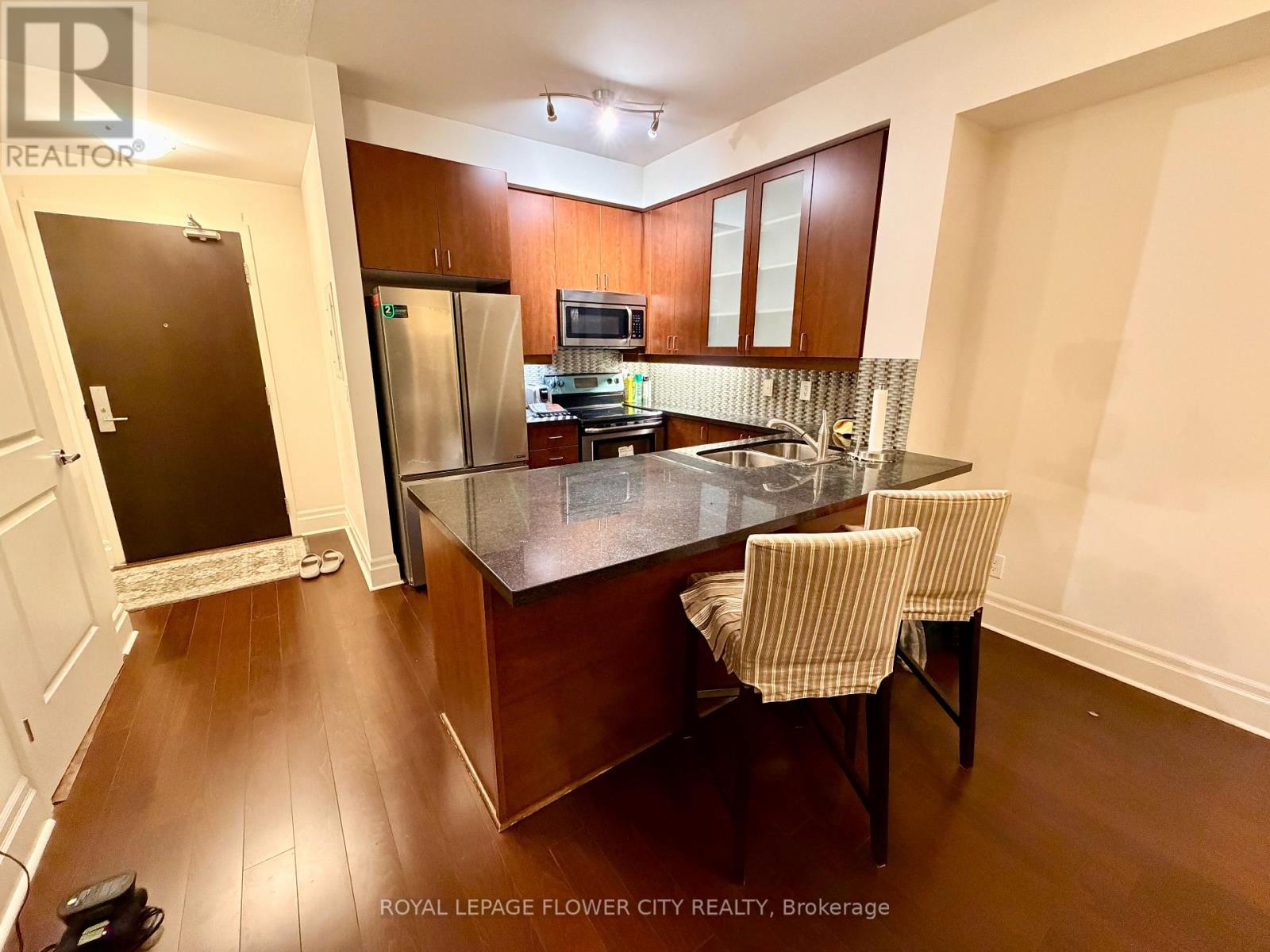 503 - 111 Upper Duke Crescent, Markham, Ontario  L6G 0C8 - Photo 5 - N12441504