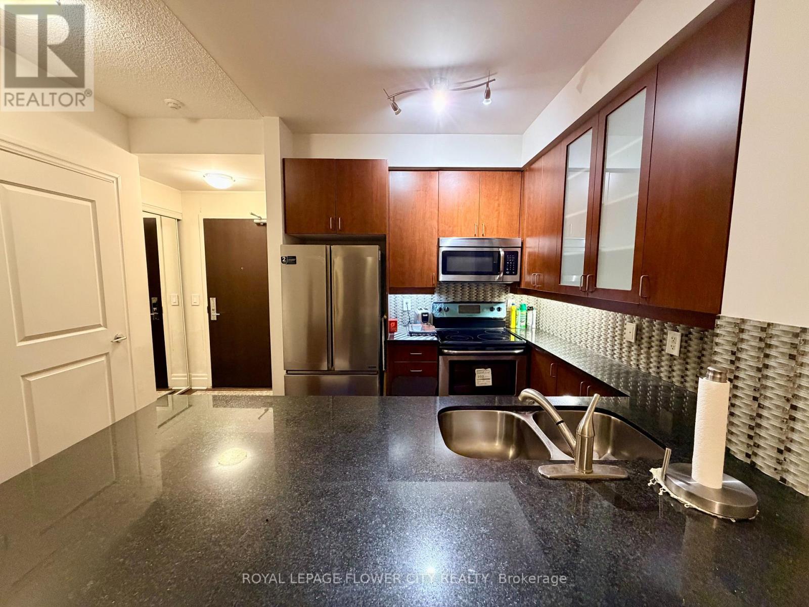 503 - 111 Upper Duke Crescent, Markham, Ontario  L6G 0C8 - Photo 6 - N12441504