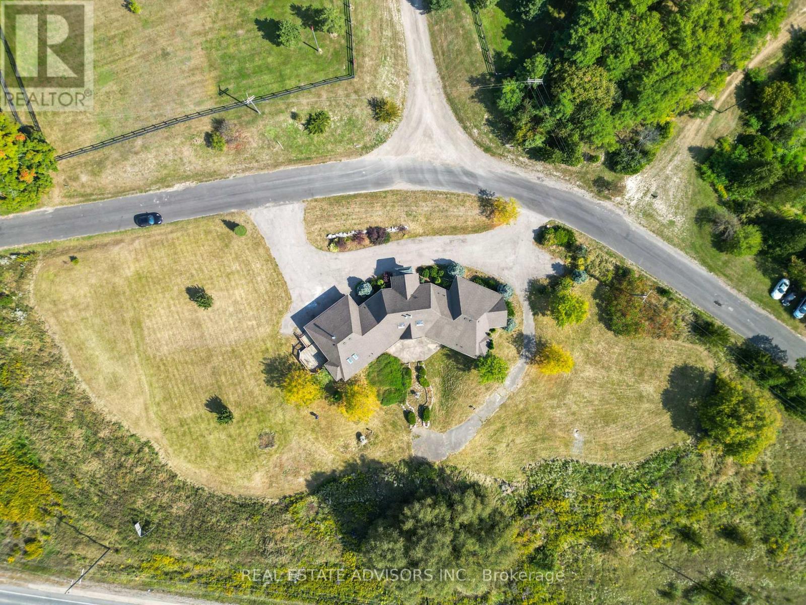 20 Bells Lake Road, King, Ontario  L0G 1T0 - Photo 25 - N12441510