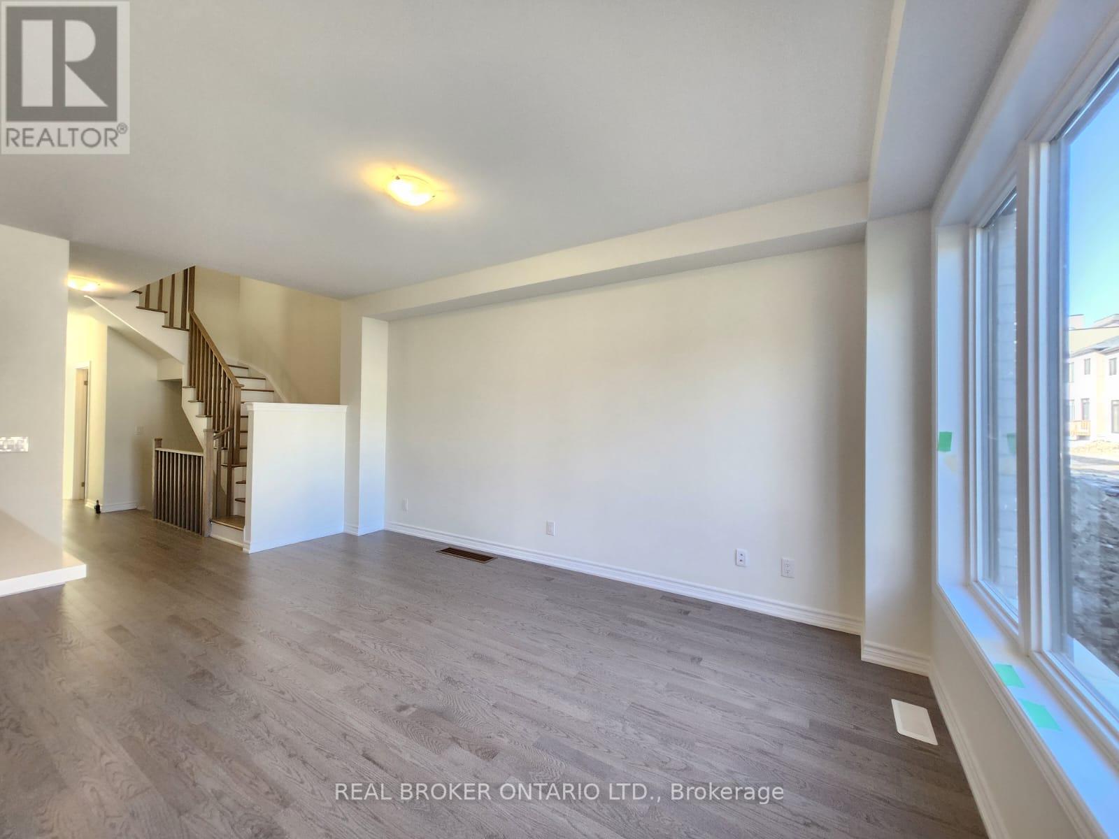 17 Freeman Williams Street, Markham, Ontario  L6C 3M7 - Photo 11 - N12441523
