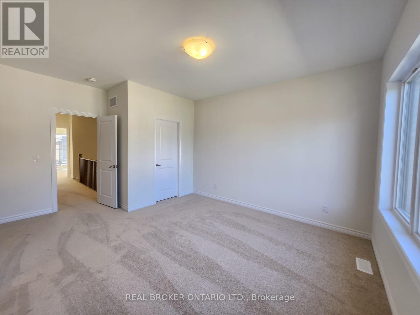 17 Freeman Williams Street, Markham, Ontario  L6C 3M7 - Photo 12 - N12441523