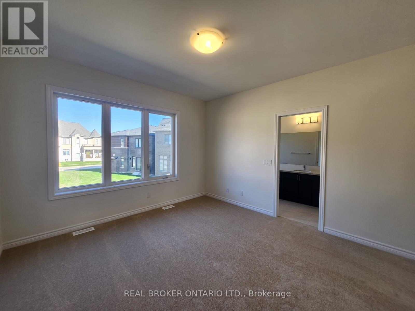 17 Freeman Williams Street, Markham, Ontario  L6C 3M7 - Photo 14 - N12441523