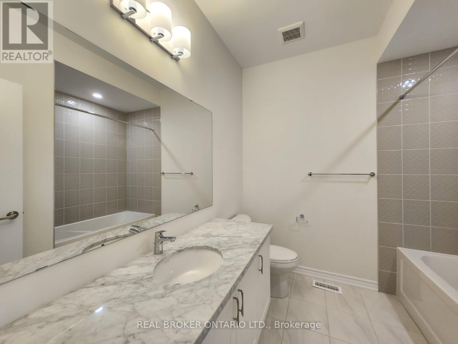 17 Freeman Williams Street, Markham, Ontario  L6C 3M7 - Photo 23 - N12441523