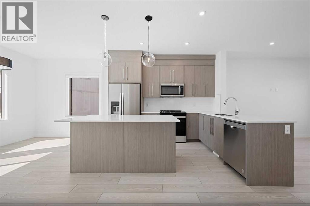 703, 280 Chelsea Road, Chestermere, Alberta  T1X 2X9 - Photo 4 - A2260933