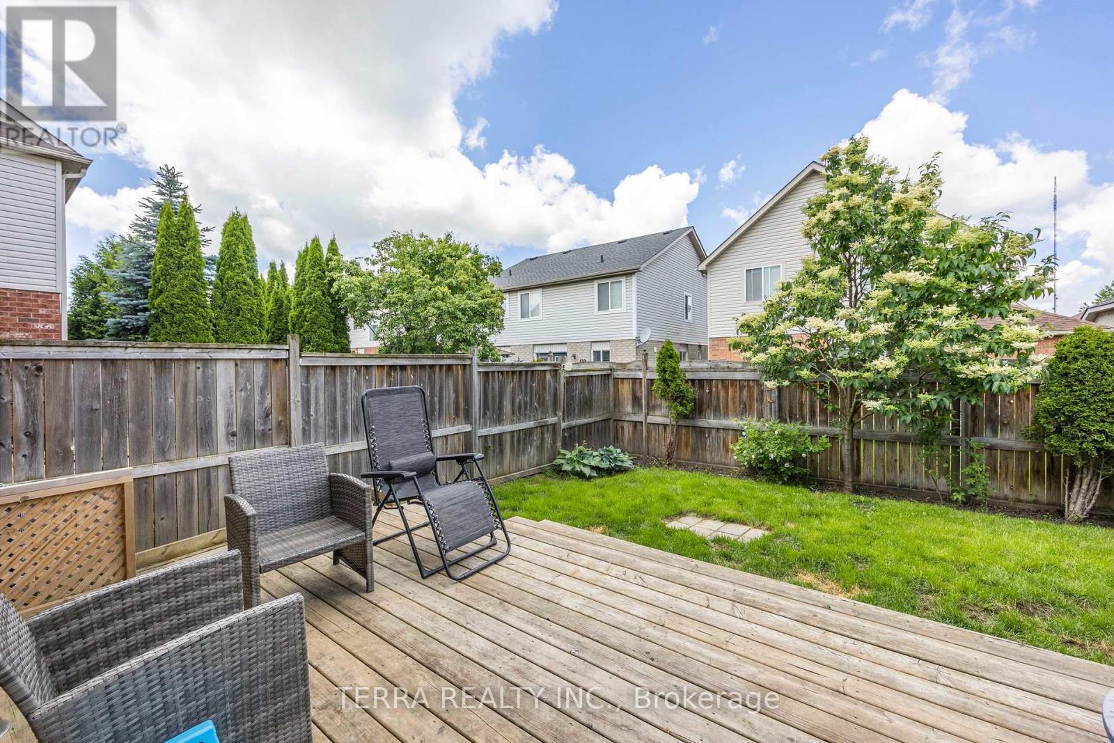 114 Thrushwood Drive, Barrie, Ontario  L4N 0Z1 - Photo 26 - S12441497
