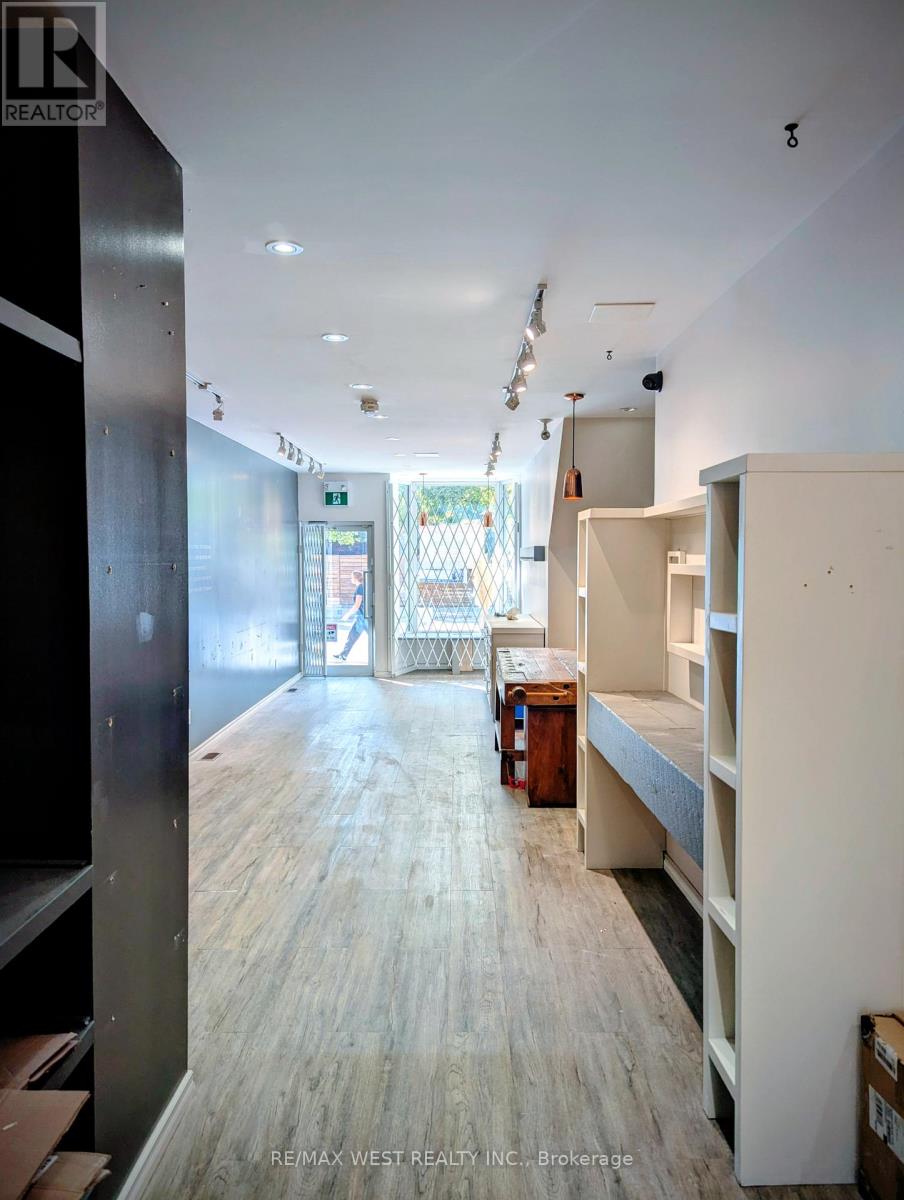 363 Roncesvalles Avenue, Toronto, Ontario  M6R 2M8 - Photo 3 - W12436434