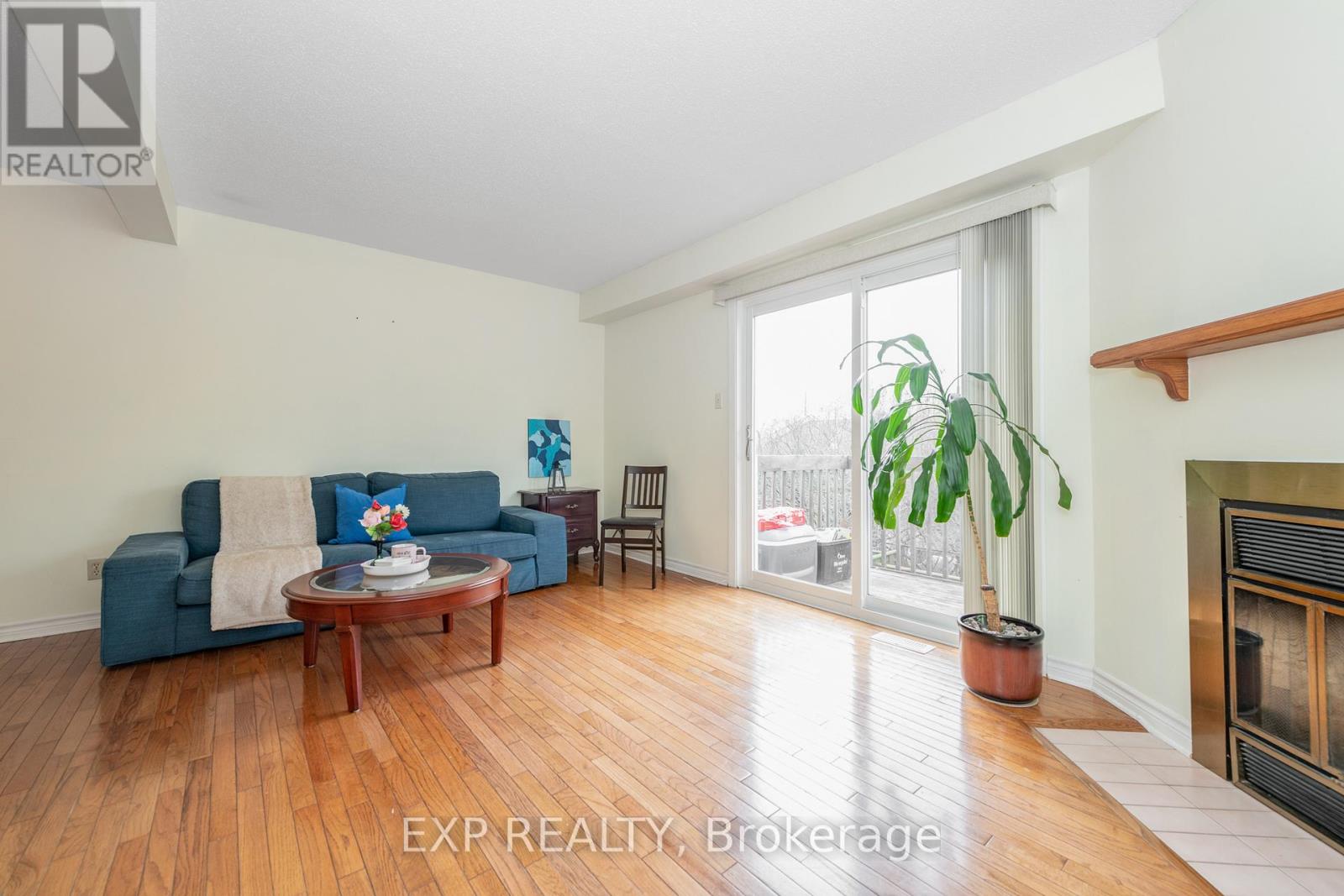 26 Mcdermot Court, Ottawa, Ontario  K2L 3V3 - Photo 12 - X12441593