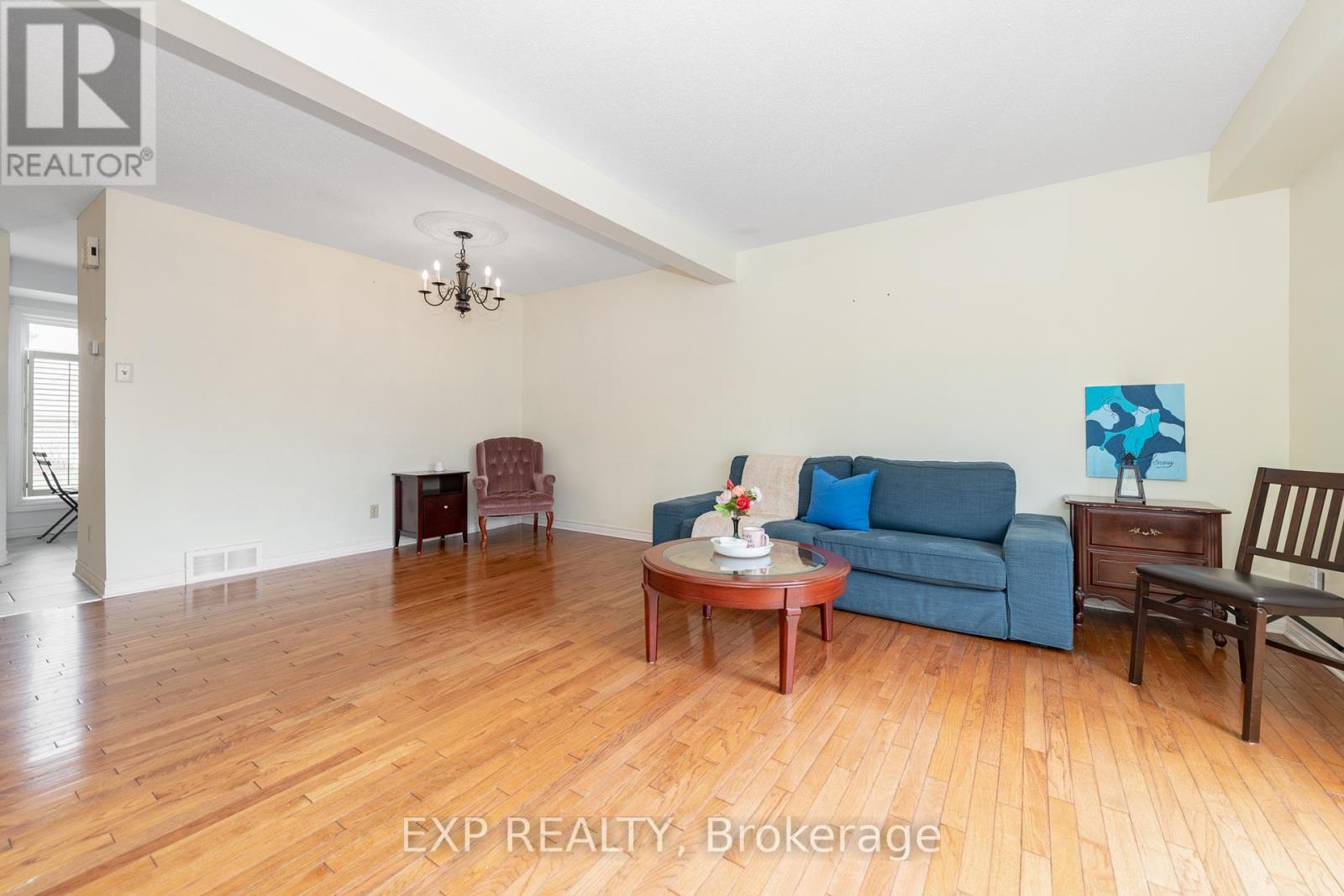 26 Mcdermot Court, Ottawa, Ontario  K2L 3V3 - Photo 13 - X12441593