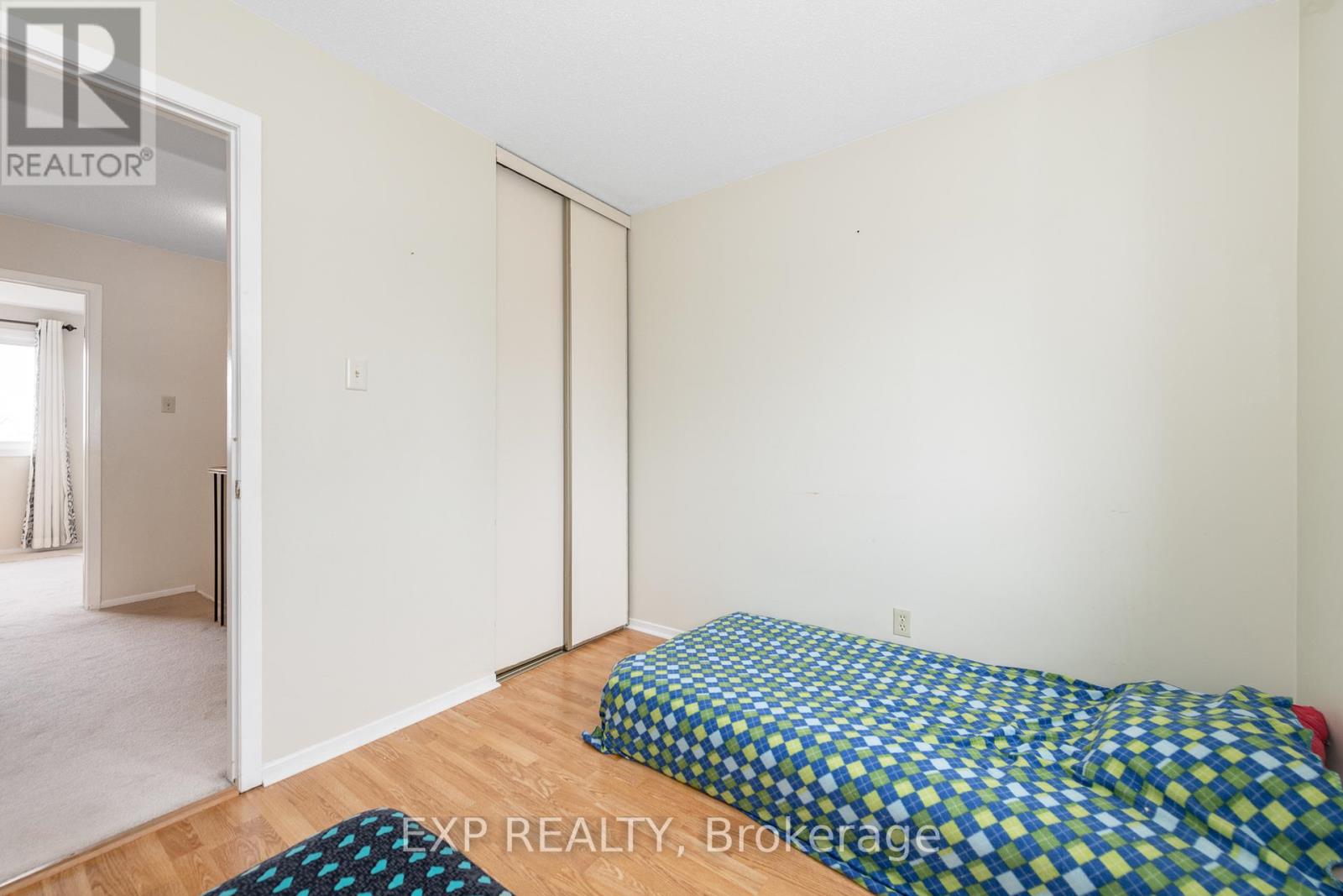 26 Mcdermot Court, Ottawa, Ontario  K2L 3V3 - Photo 23 - X12441593