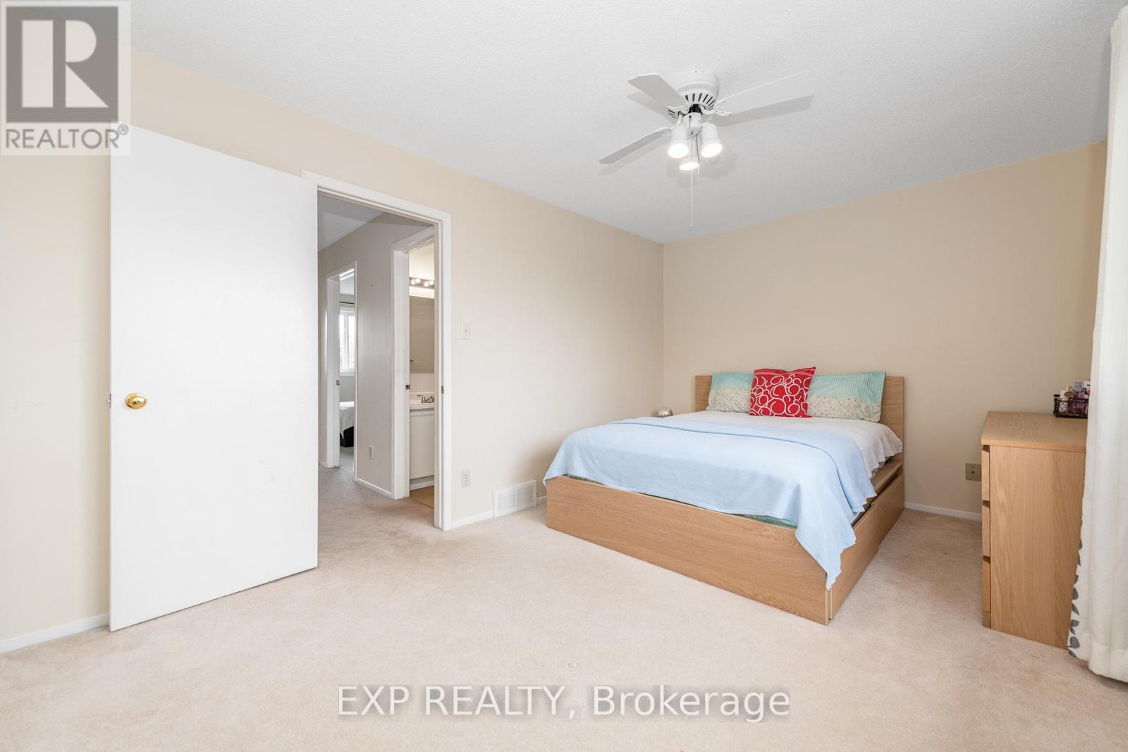 26 Mcdermot Court, Ottawa, Ontario  K2L 3V3 - Photo 25 - X12441593