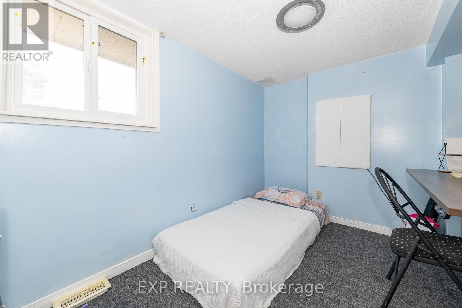 26 Mcdermot Court, Ottawa, Ontario  K2L 3V3 - Photo 29 - X12441593