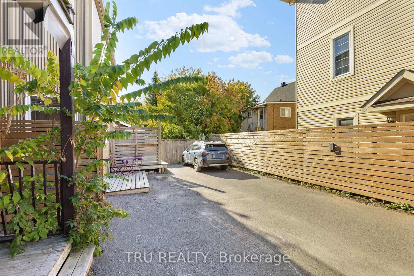 168 Arthur Street, Ottawa, Ontario  K1R 7C4 - Photo 37 - X12441605