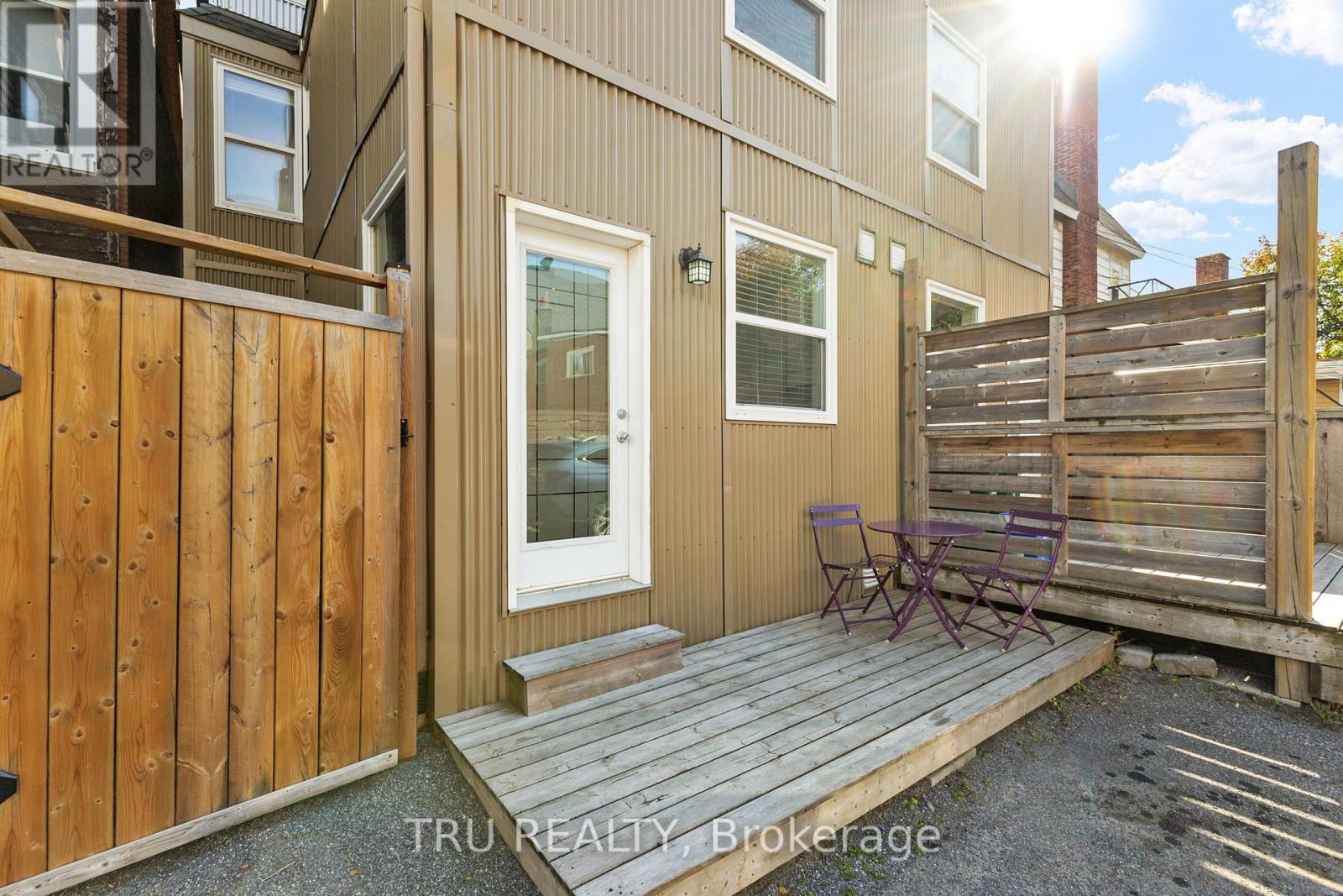 168 Arthur Street, Ottawa, Ontario  K1R 7C4 - Photo 38 - X12441605