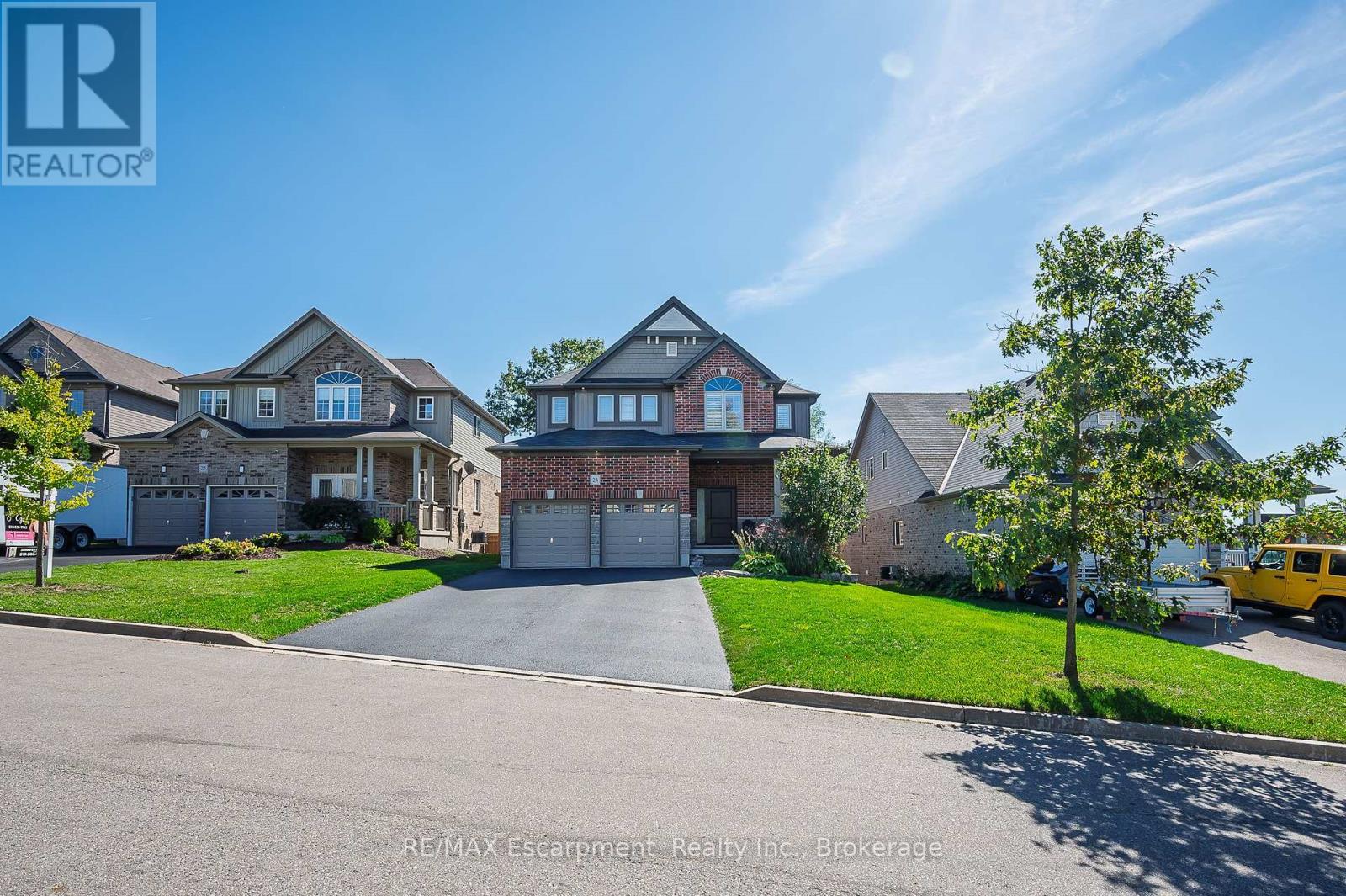 23 Howard Marshall Street, North Dumfries, Ontario  N0B 1E0 - Photo 1 - X12441584
