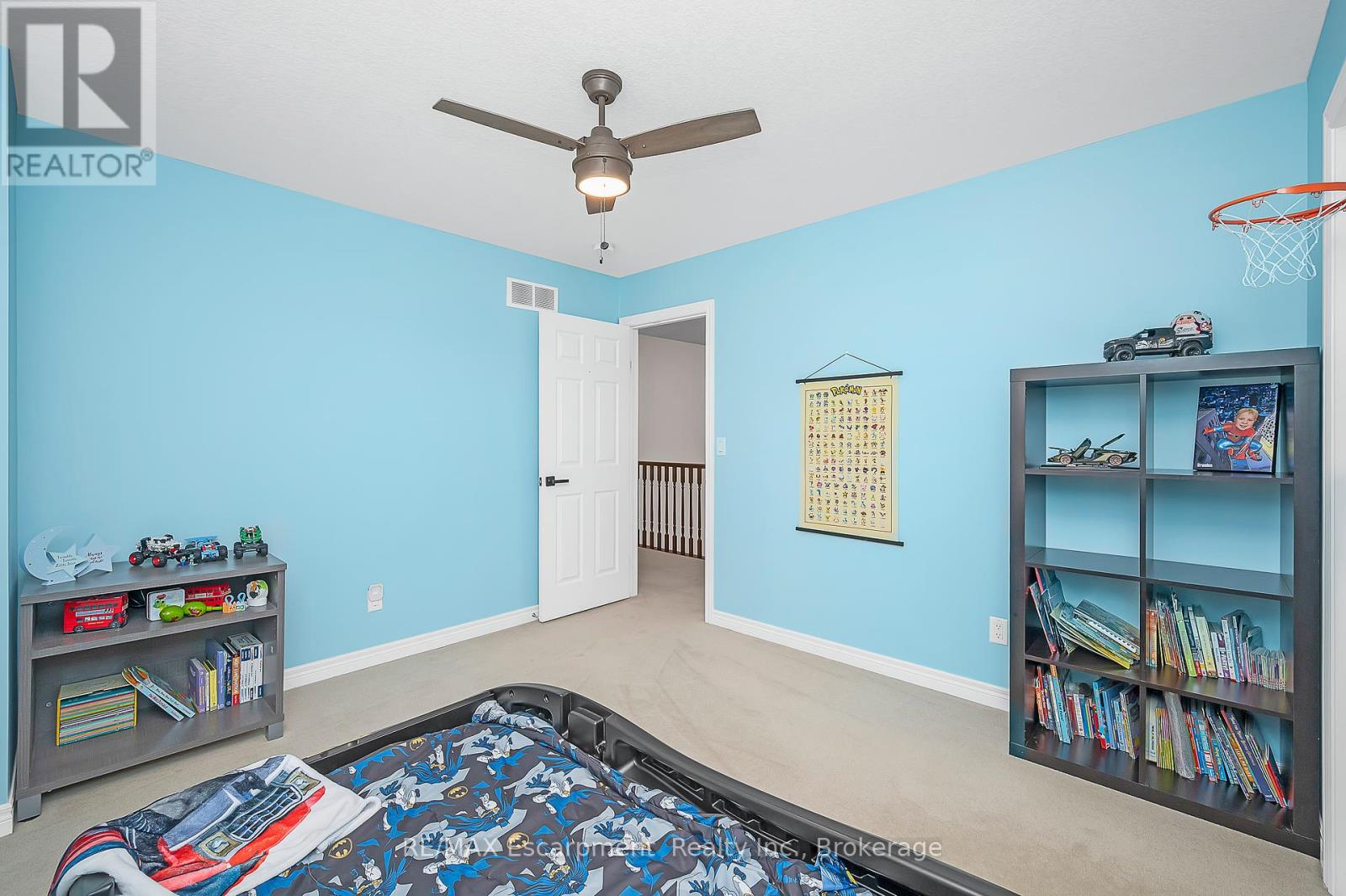23 Howard Marshall Street, North Dumfries, Ontario  N0B 1E0 - Photo 24 - X12441584