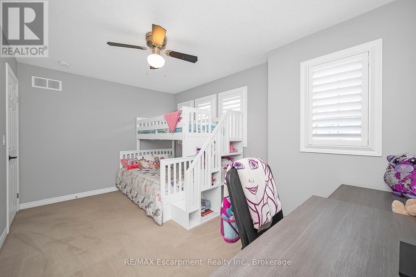 23 Howard Marshall Street, North Dumfries, Ontario  N0B 1E0 - Photo 26 - X12441584