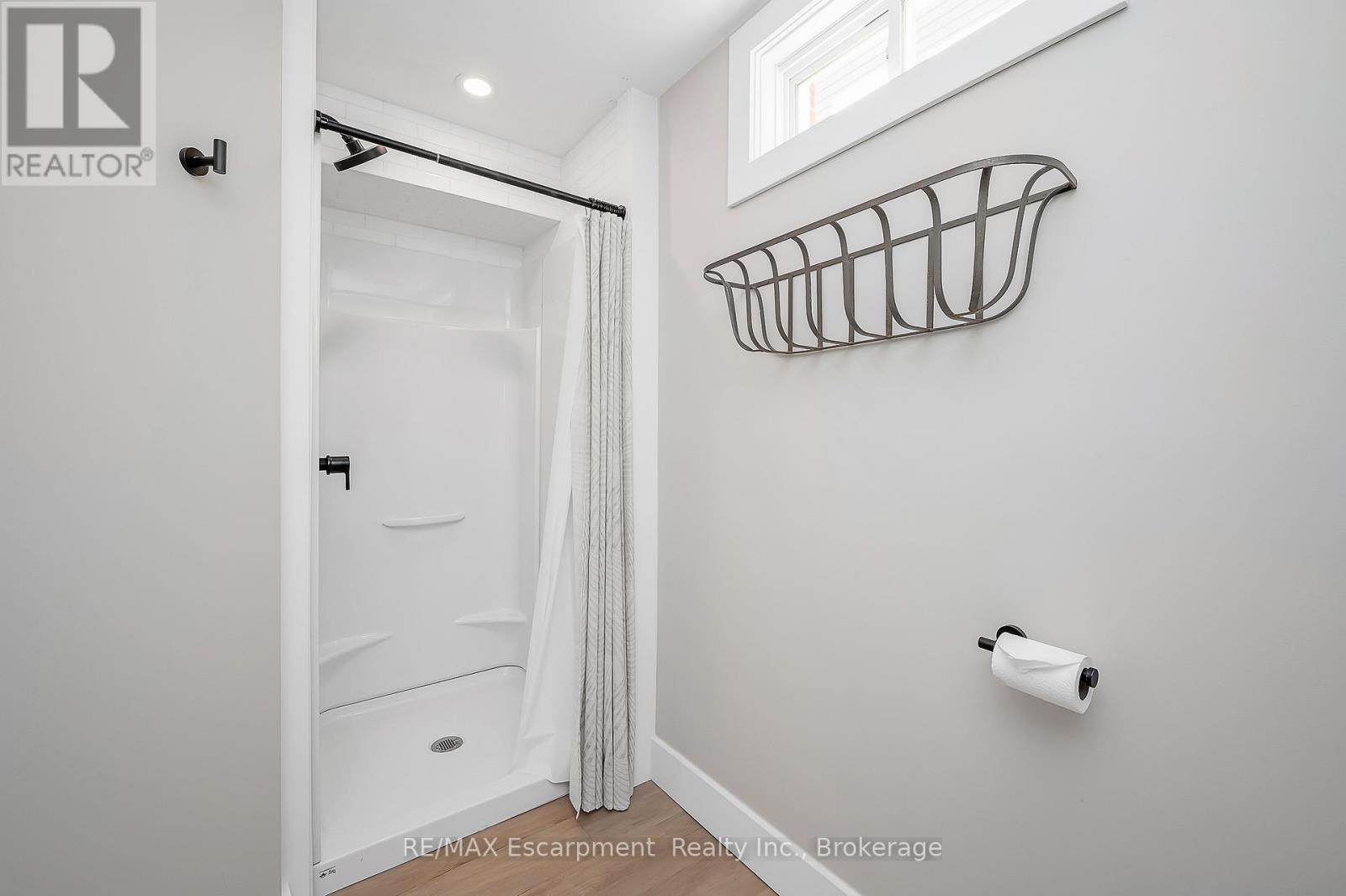 23 Howard Marshall Street, North Dumfries, Ontario  N0B 1E0 - Photo 35 - X12441584
