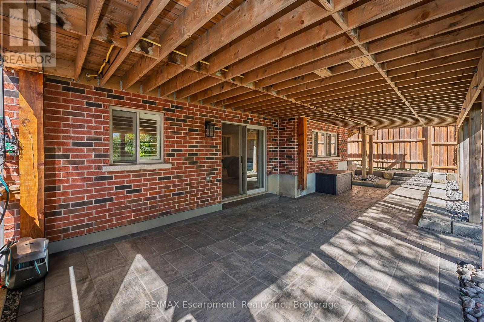 23 Howard Marshall Street, North Dumfries, Ontario  N0B 1E0 - Photo 40 - X12441584