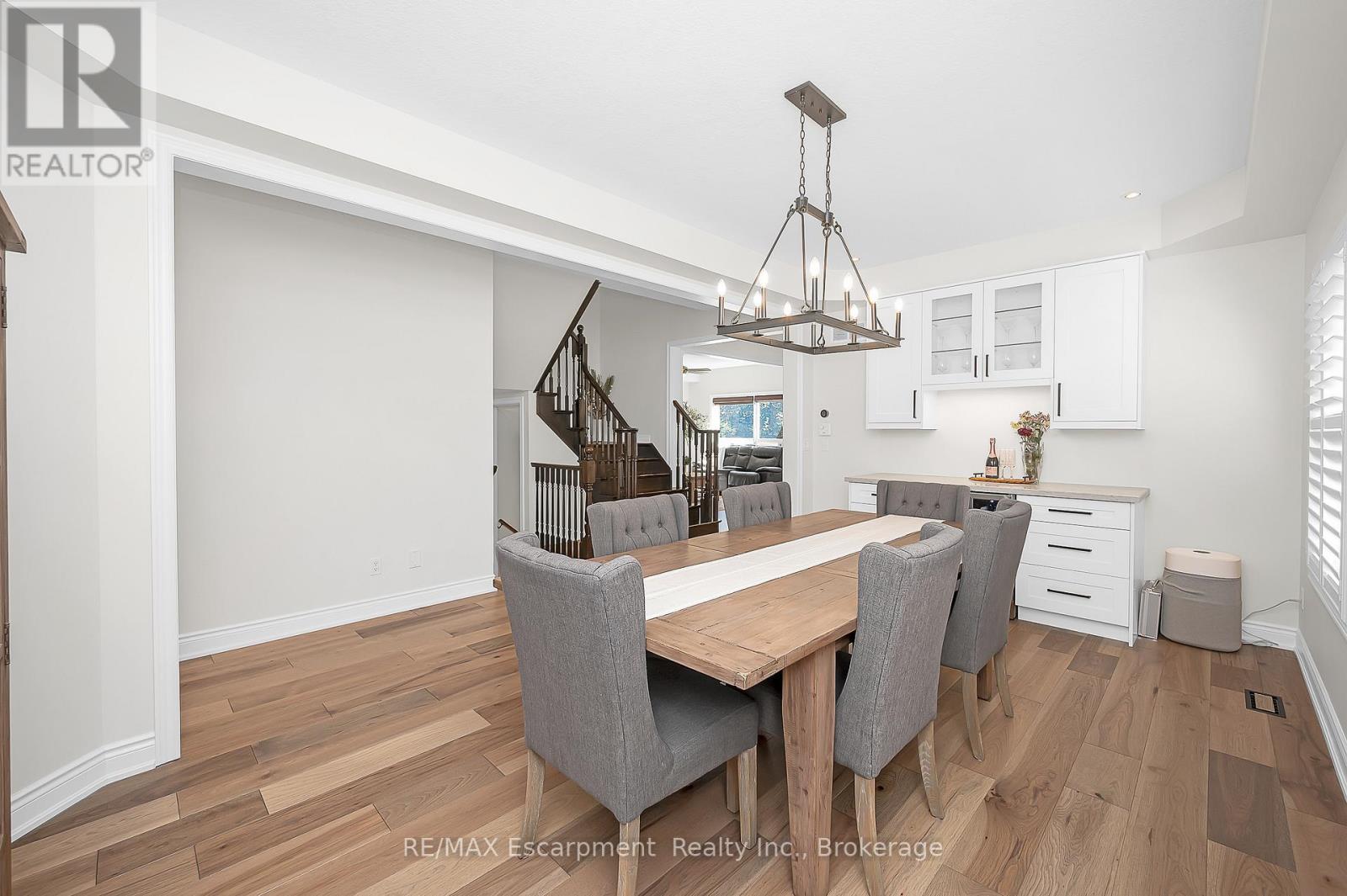 23 Howard Marshall Street, North Dumfries, Ontario  N0B 1E0 - Photo 6 - X12441584