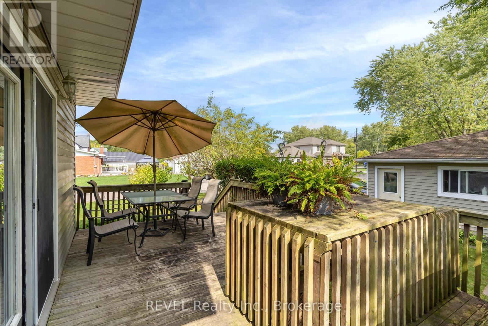 32 Bay Avenue, Welland (Dain City), Ontario  L3B 3G6 - Photo 22 - X12441570