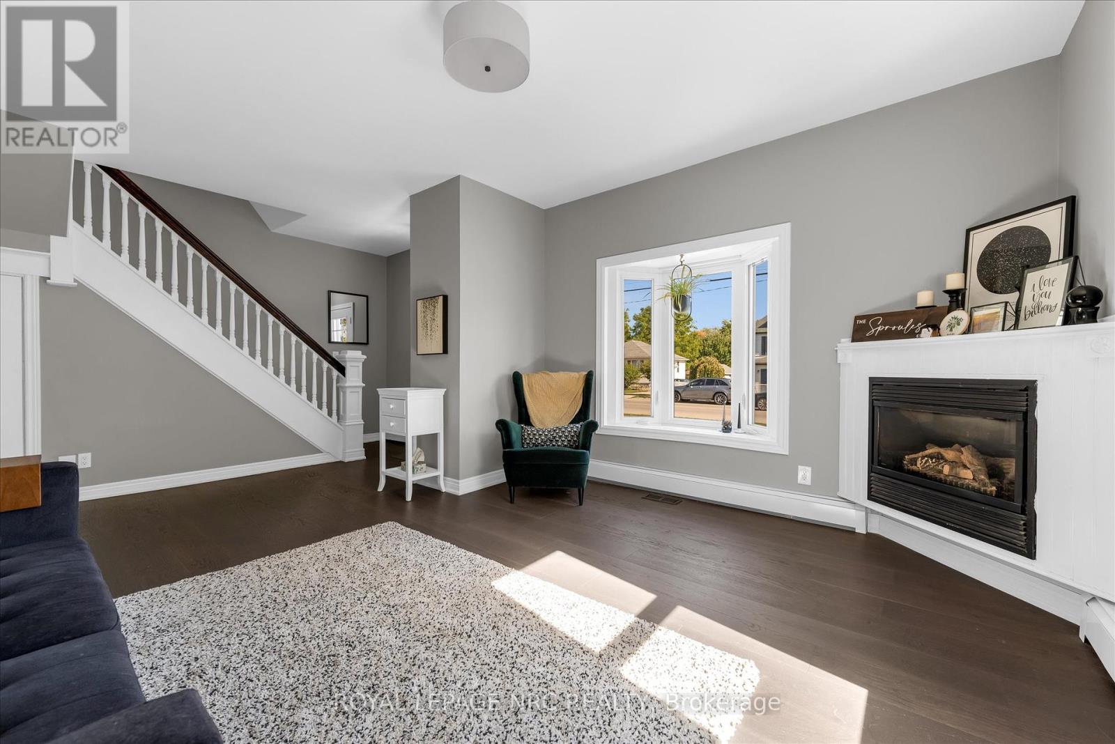 636 Elm Street, Port Colborne (Main Street), Ontario  L3K 4P8 - Photo 6 - X12441597
