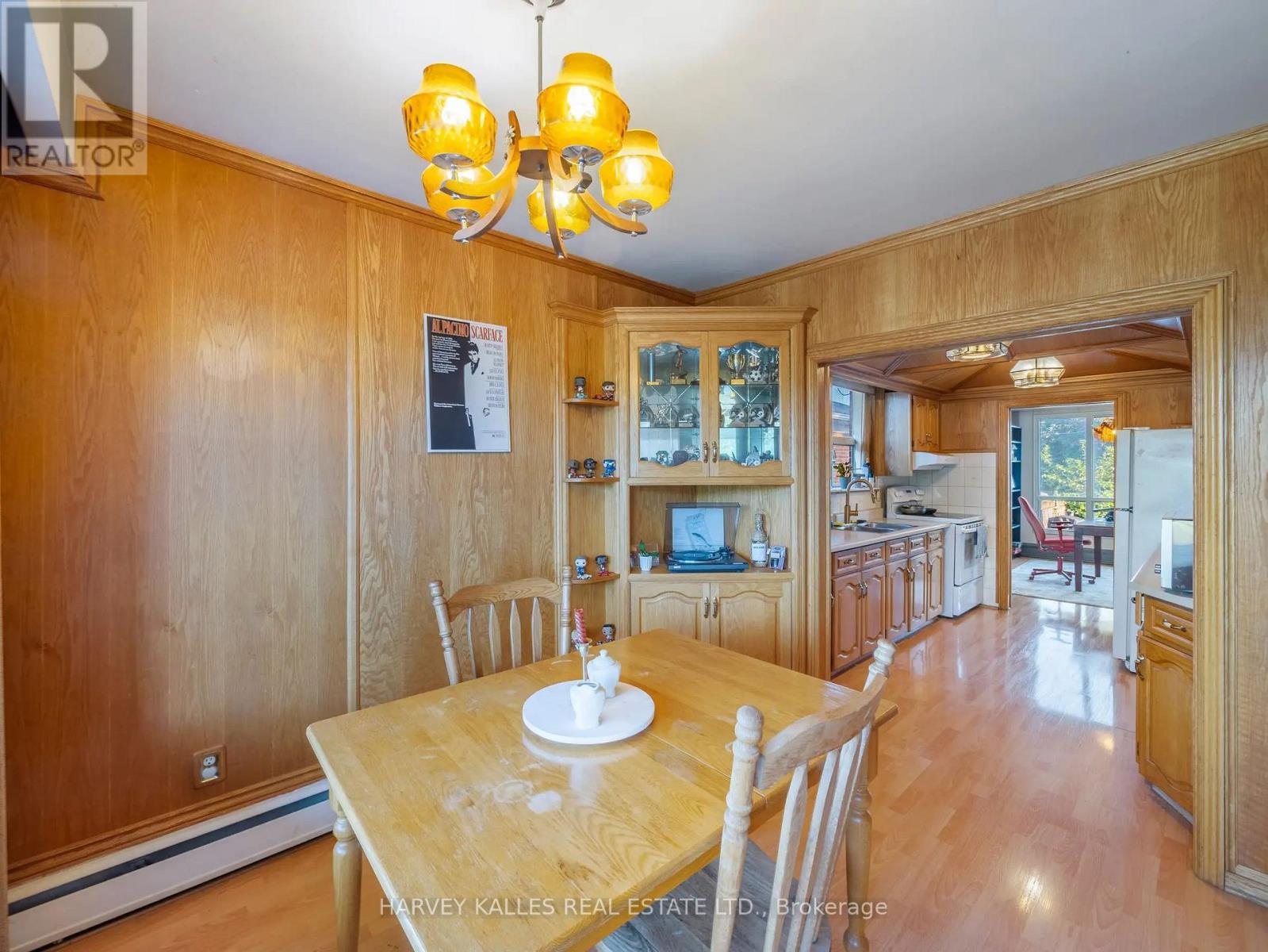 49 Wenderly Drive, Toronto, Ontario  M6B 2P1 - Photo 22 - W12441485