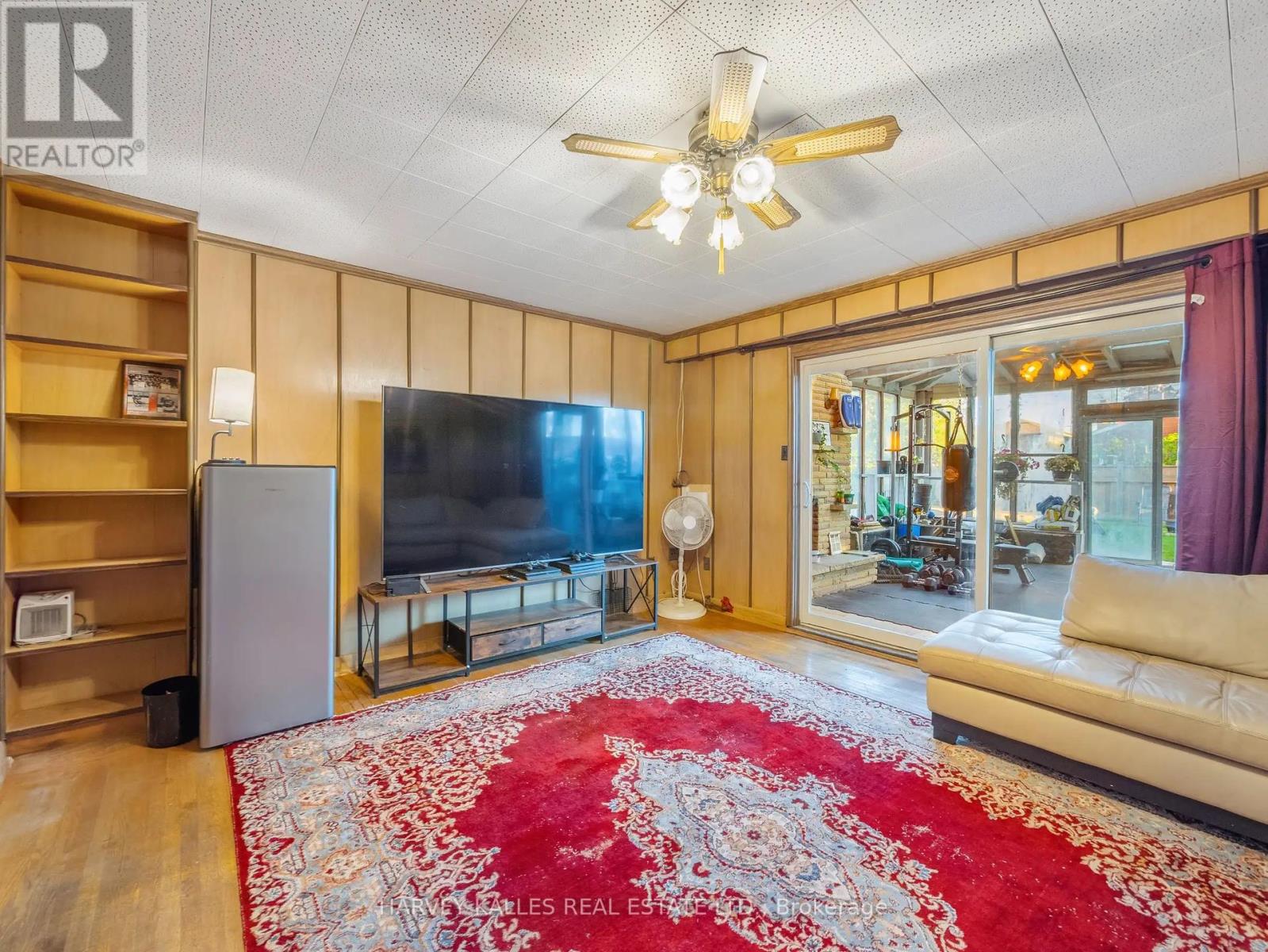 49 Wenderly Drive, Toronto, Ontario  M6B 2P1 - Photo 29 - W12441485