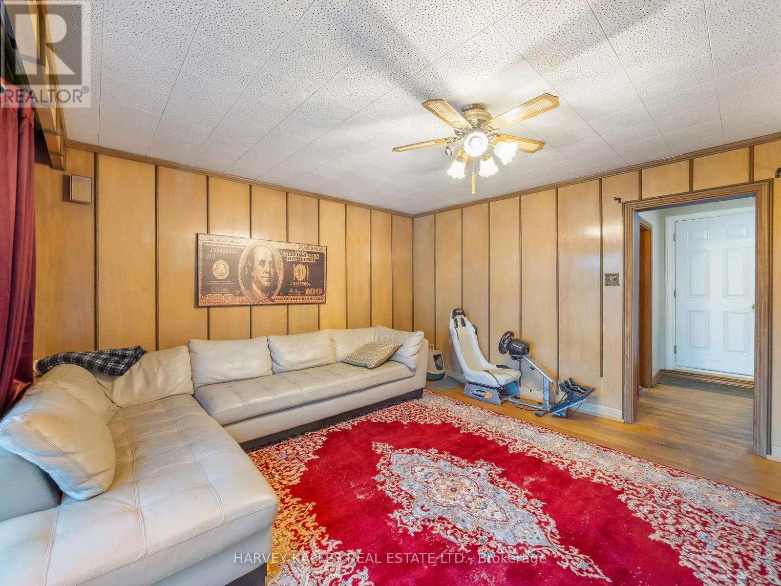49 Wenderly Drive, Toronto, Ontario  M6B 2P1 - Photo 30 - W12441485