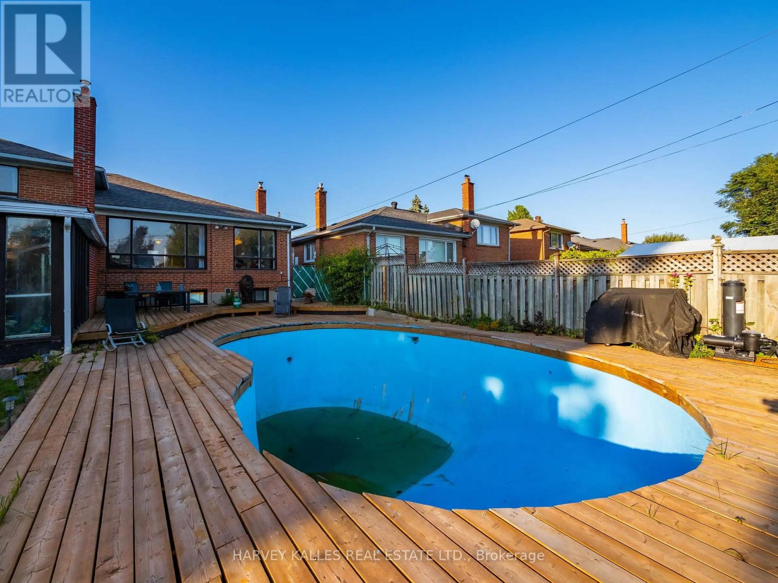 49 Wenderly Drive, Toronto, Ontario  M6B 2P1 - Photo 43 - W12441485