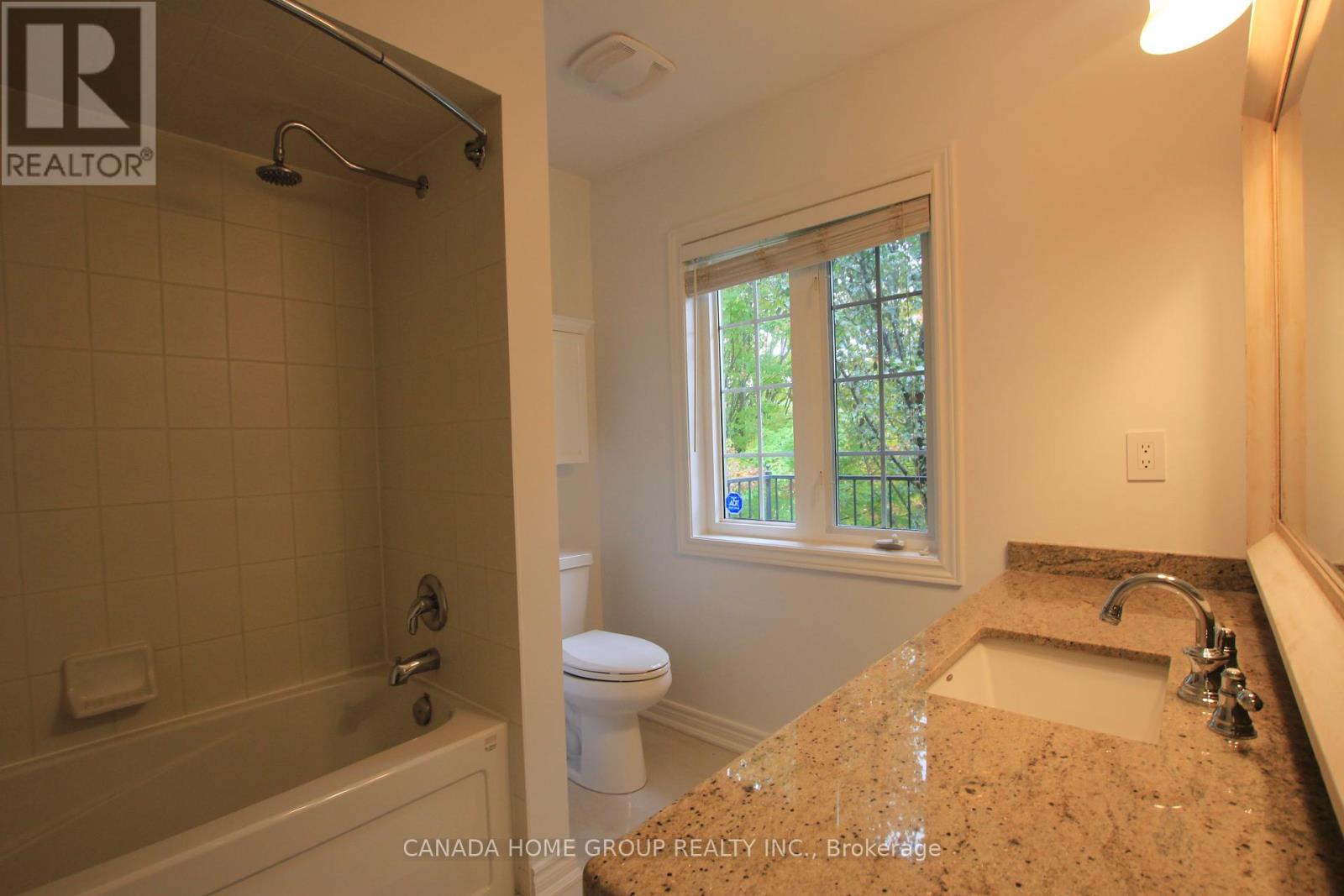 129 Creek Path Avenue, Oakville, Ontario  L6L 8T3 - Photo 25 - W12441496