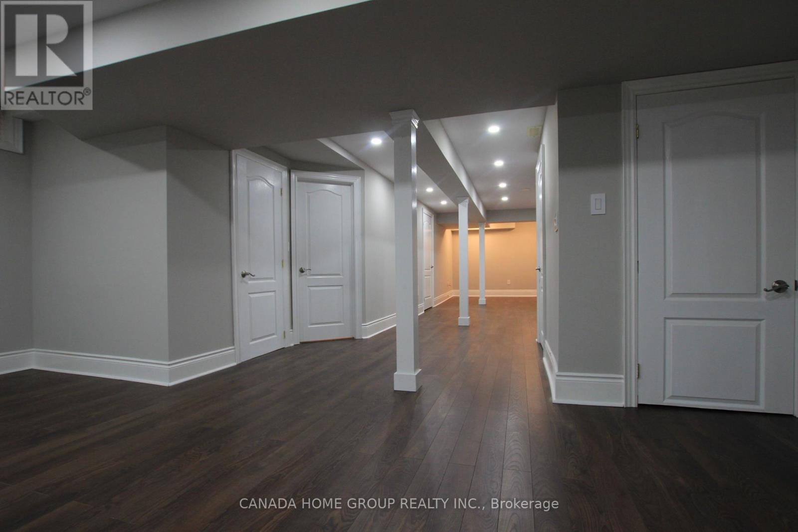 129 Creek Path Avenue, Oakville, Ontario  L6L 8T3 - Photo 42 - W12441496