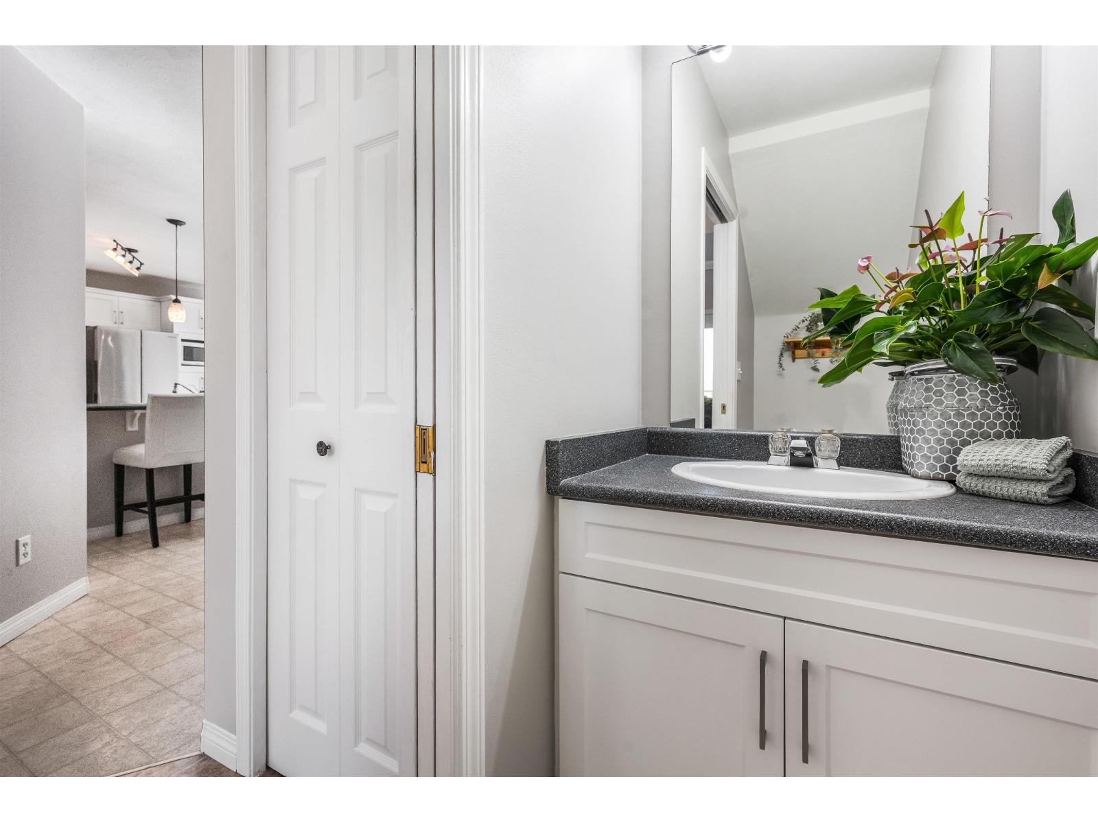 8 45932 Lewis Avenue, Chilliwack Proper West, Chilliwack, British Columbia  V2P 3C2 - Photo 21 - R3054817