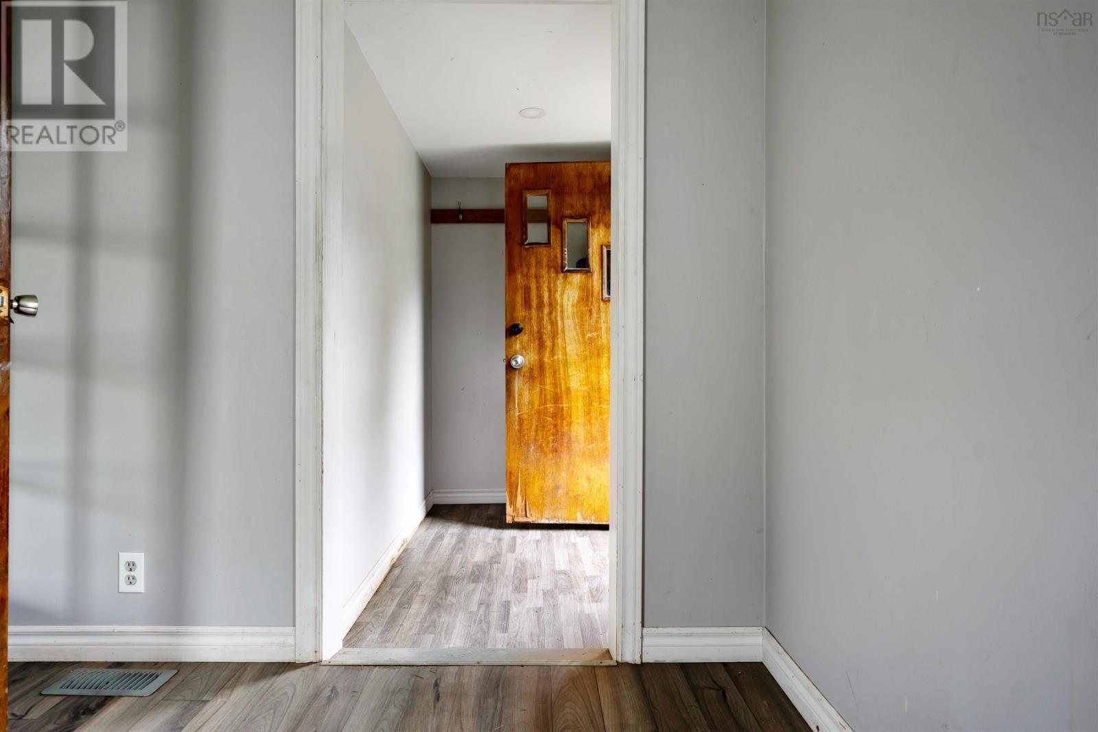 29 Edward Street, Plymouth, Nova Scotia  B0K 1S0 - Photo 2 - 202524945