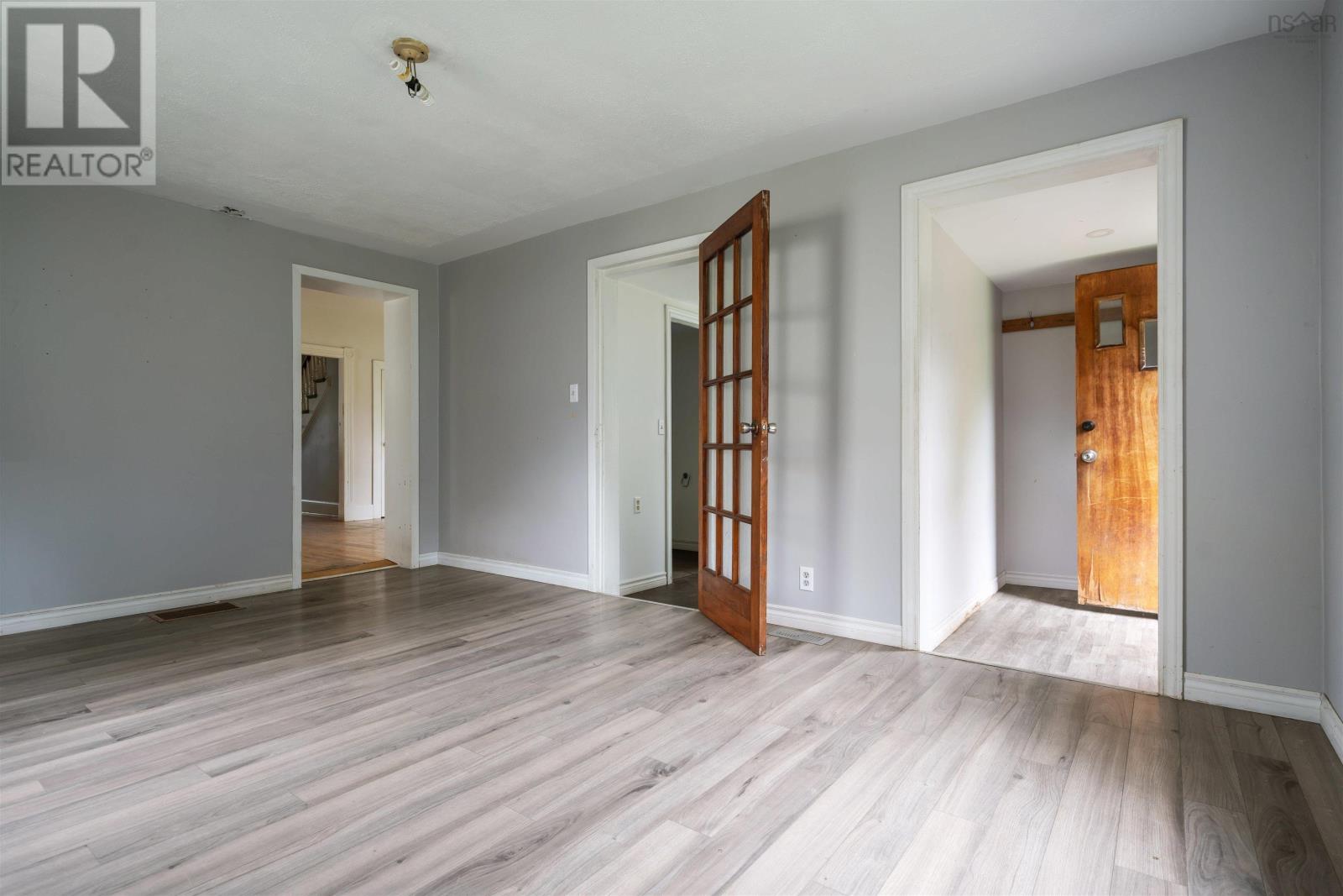 29 Edward Street, Plymouth, Nova Scotia  B0K 1S0 - Photo 5 - 202524945