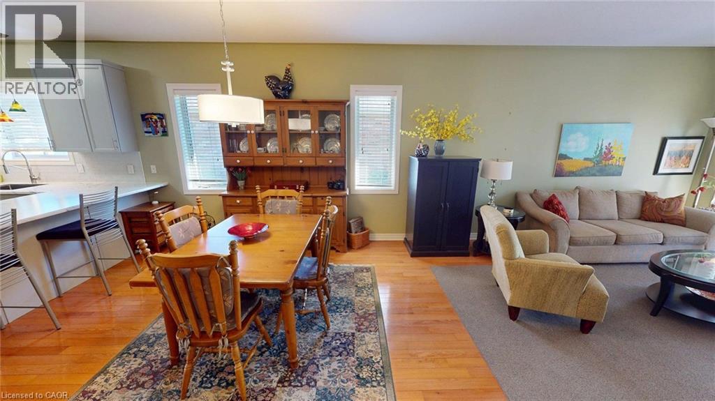 21 Willowlanding Court, Welland, Ontario  L3C 7L7 - Photo 11 - 40775226