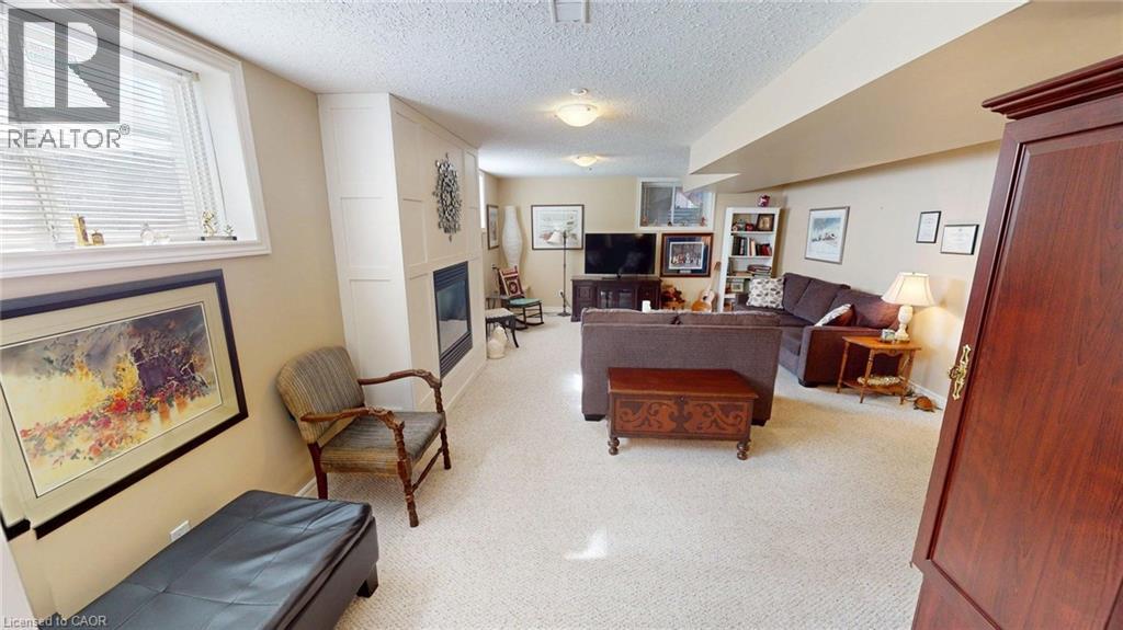 21 Willowlanding Court, Welland, Ontario  L3C 7L7 - Photo 19 - 40775226