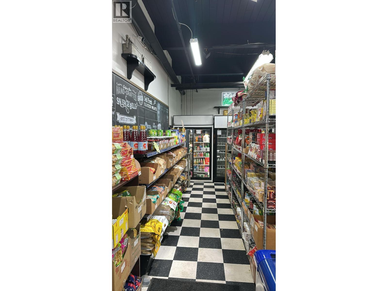 Unknown Address, , - Photo 3 - C8071998