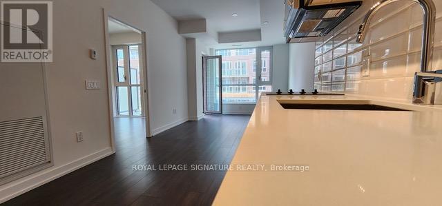 214 - 150 Logan Avenue, Toronto, Ontario  M4M 0E4 - Photo 6 - E12438955