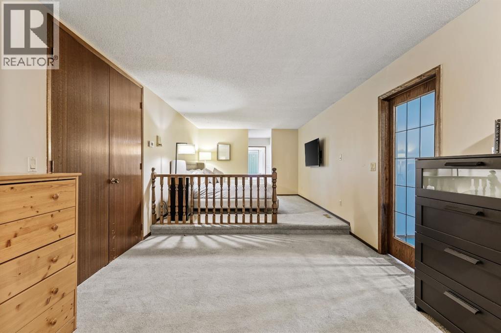 132 Oakmount Road Sw, Calgary, Alberta  T2V 4X4 - Photo 24 - A2261352