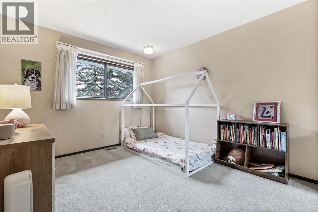 132 Oakmount Road Sw, Calgary, Alberta  T2V 4X4 - Photo 29 - A2261352