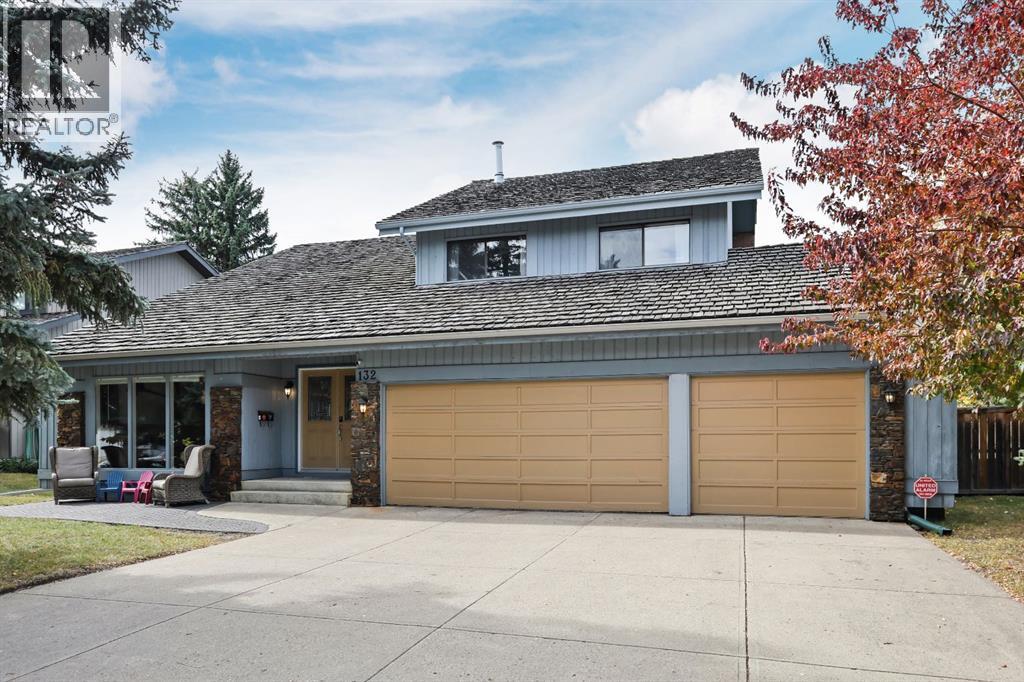 132 Oakmount Road Sw, Calgary, Alberta  T2V 4X4 - Photo 1 - A2261352