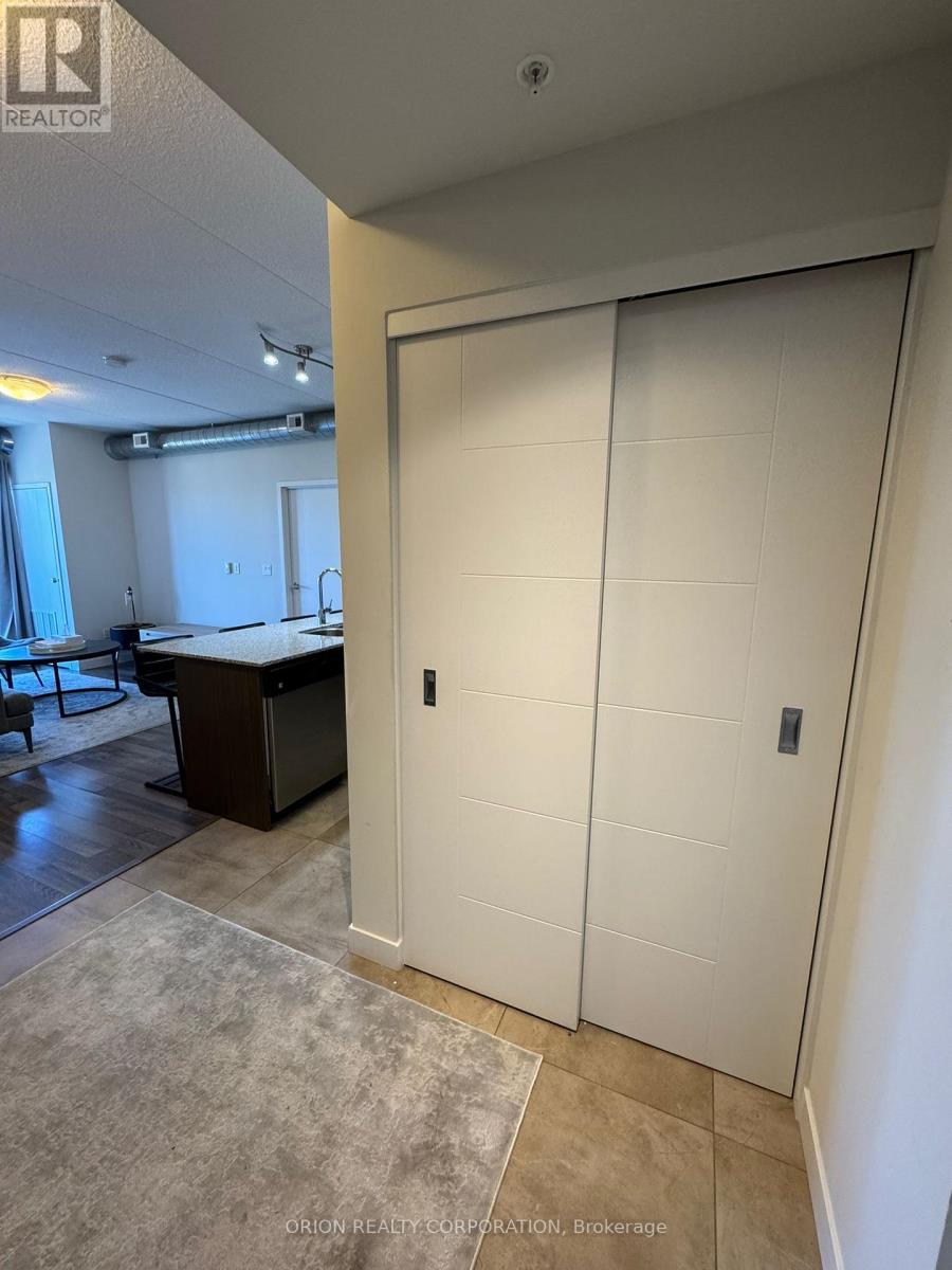 H405 - 62 Balsam Street, Waterloo, Ontario  N2L 3H2 - Photo 2 - X12441518
