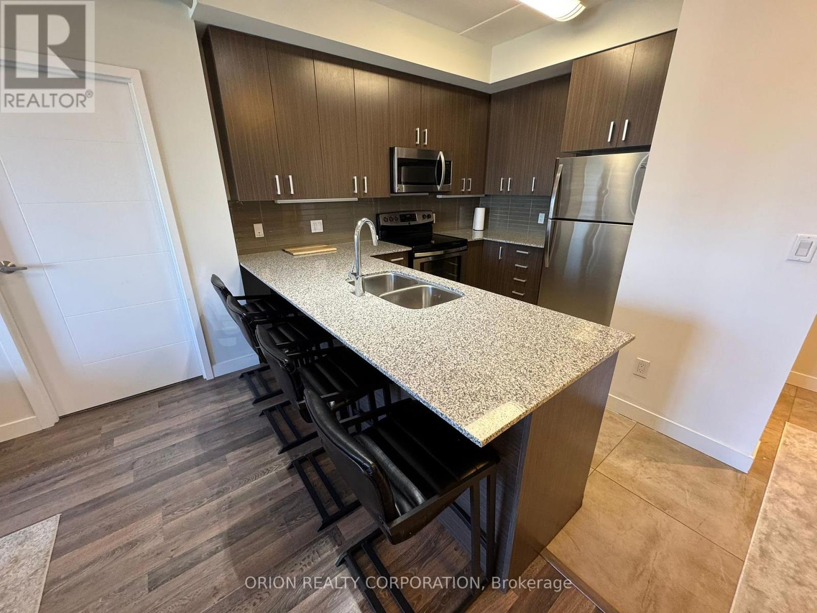 H405 - 62 Balsam Street, Waterloo, Ontario  N2L 3H2 - Photo 8 - X12441518